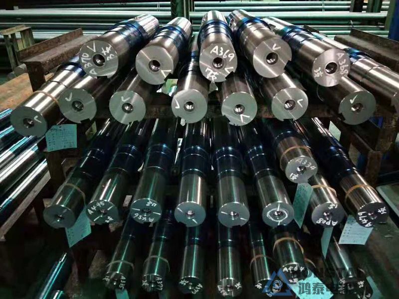 YE3-180L-4电机轴伸两端打孔、特殊法兰